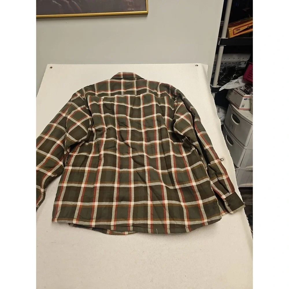 Wrangler Flannel Jacket Mens XL Green Plaid Sherpa Lined Pocket Shacket